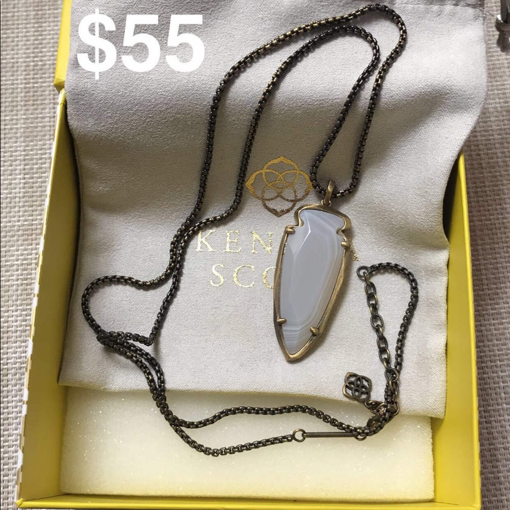 EUC White Banded Agate Kimmy Necklace
